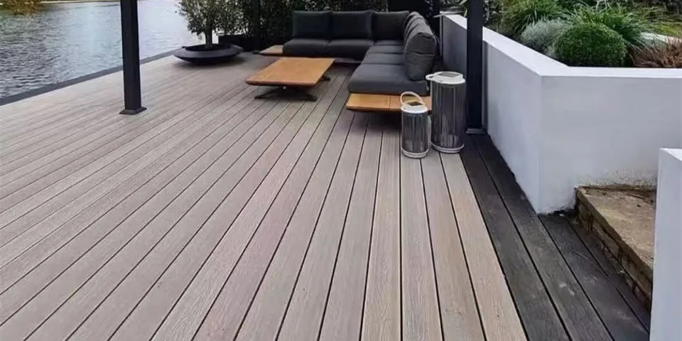 wpc decking flooring outdoor